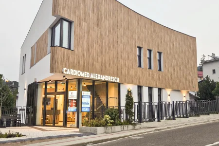 cea mai noua clinica medicala din piatra neamt - cardiomed clinic 3