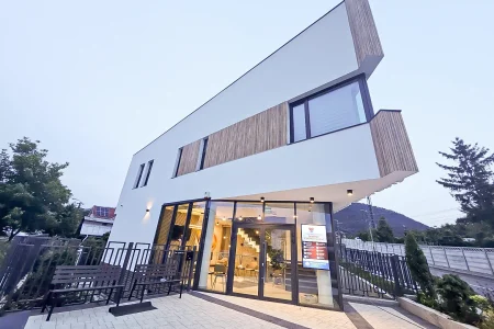 cea mai noua clinica medicala din piatra neamt - cardiomed clinic