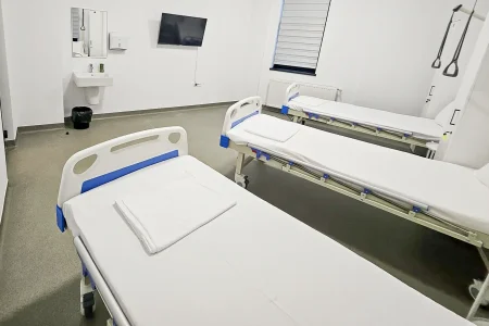 salon pacienti cardiomed clinic piatra neamt